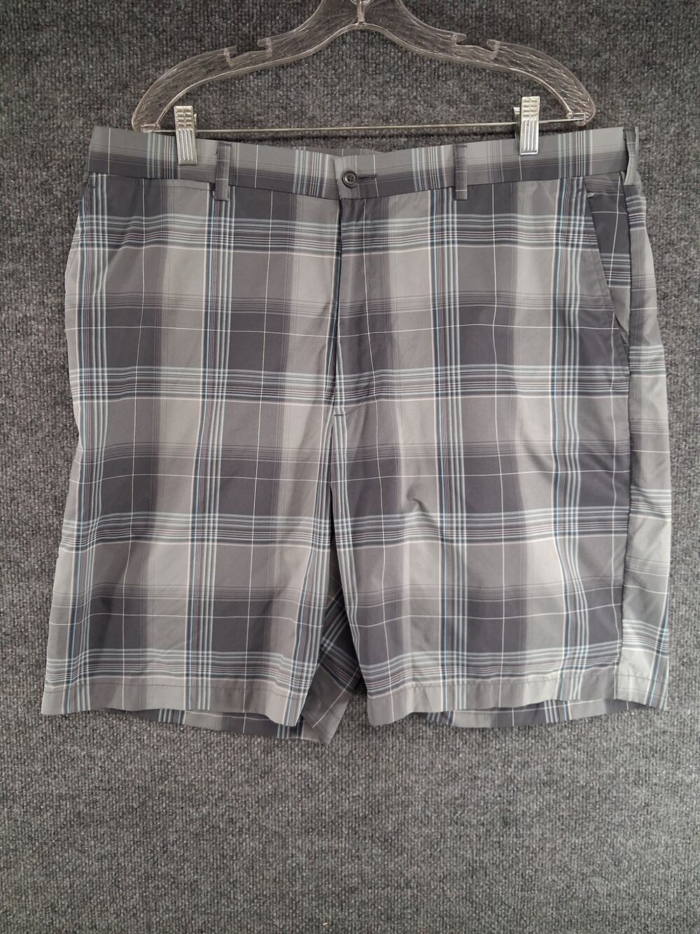 Walter Hogan Performance Shorts Mens 40 Gray Plaid Golf